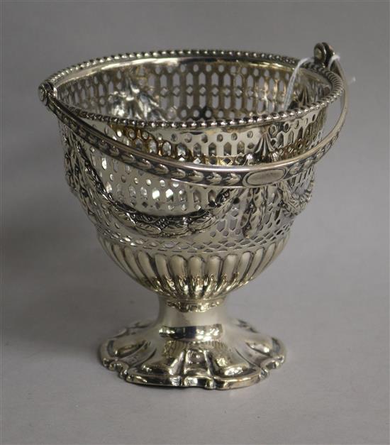 A Victorian pierced silver vase shaped sugar basket (no liner) by Roberts & Belk, Sheffield, 1873, 6 oz.